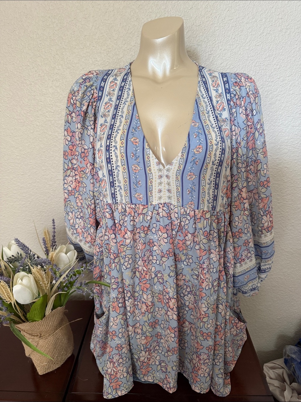 mittoshop Pastel Blue Floral V-Neck Tunic with Pink Accents